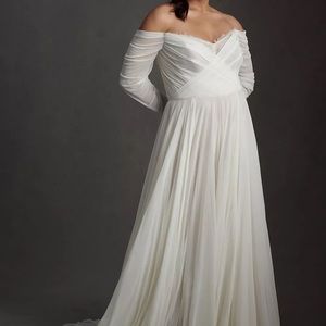 Miles - Wtoo Ivory Wedding Gown Bridal Size 14